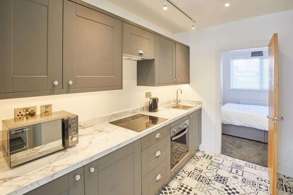 Apt 1 - Queens Court Scarborough Exteriér fotografie